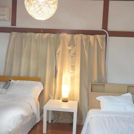 Uhome Tsubame Apartment Tokyo Exterior photo